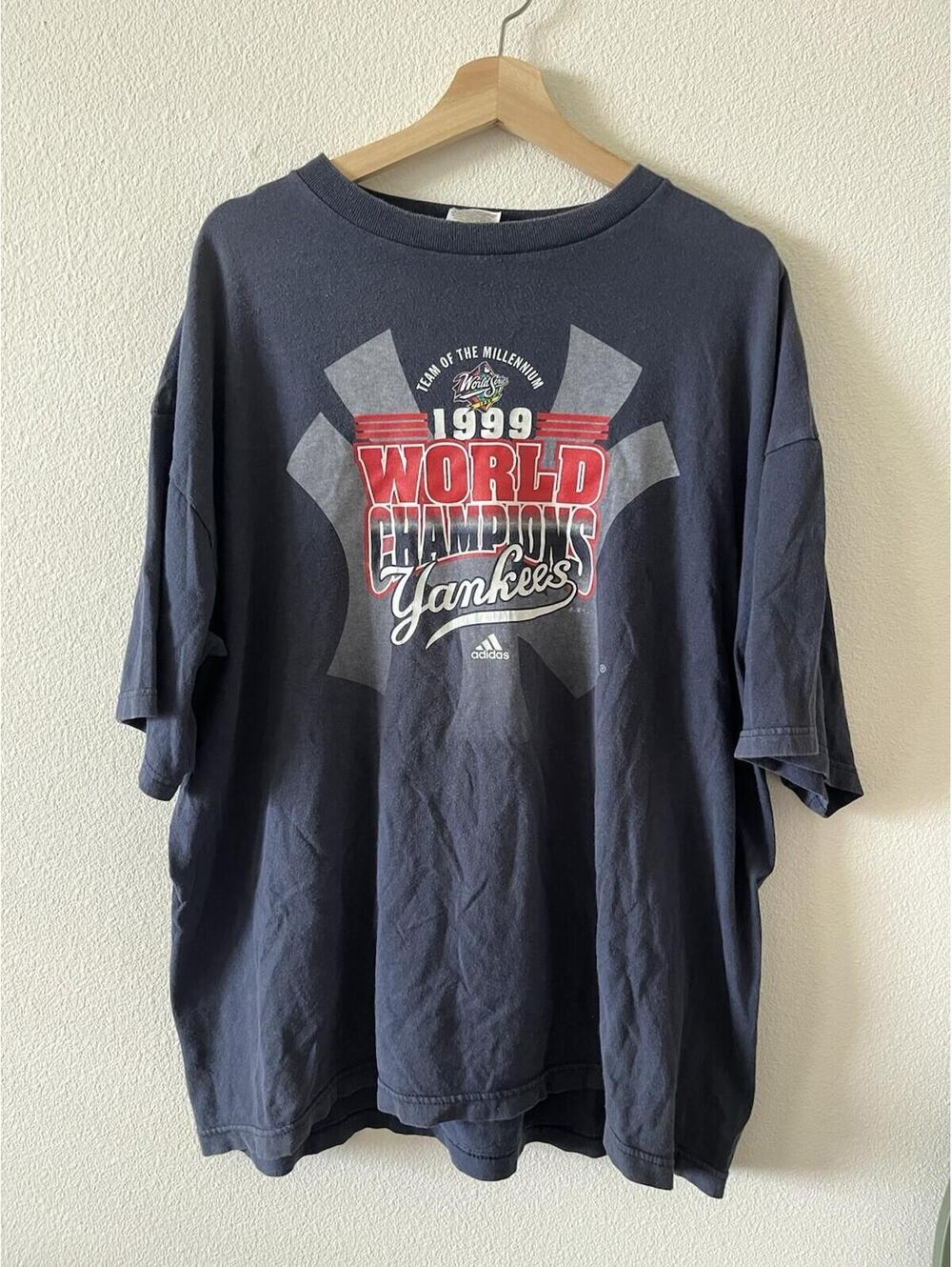 VTG 1999 NY Yankees World Champions Adidas T-Shirt XL⁠